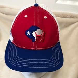 NWOT American Made Cap Co. Men’s Trucker Hat “The Cliffs Resort”